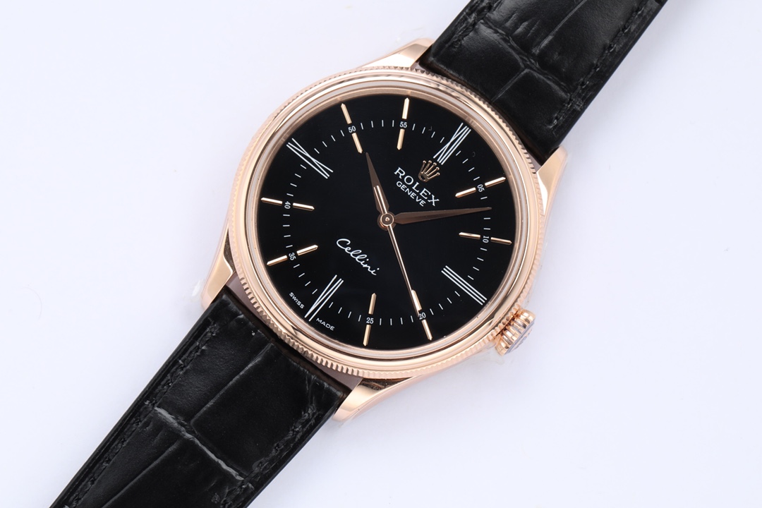 Rolex Cellini Series balack Dial 18K Gold Case, 39mm Size.