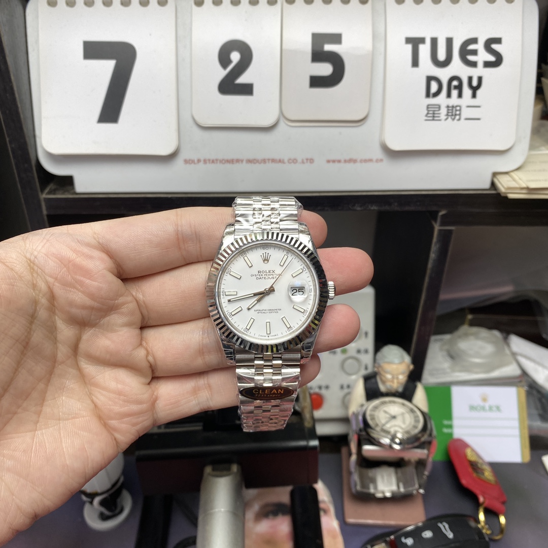 Rolex Datejust series m126334-0010.Silver Dial Five-Piece Link Bracelet,41mmsize