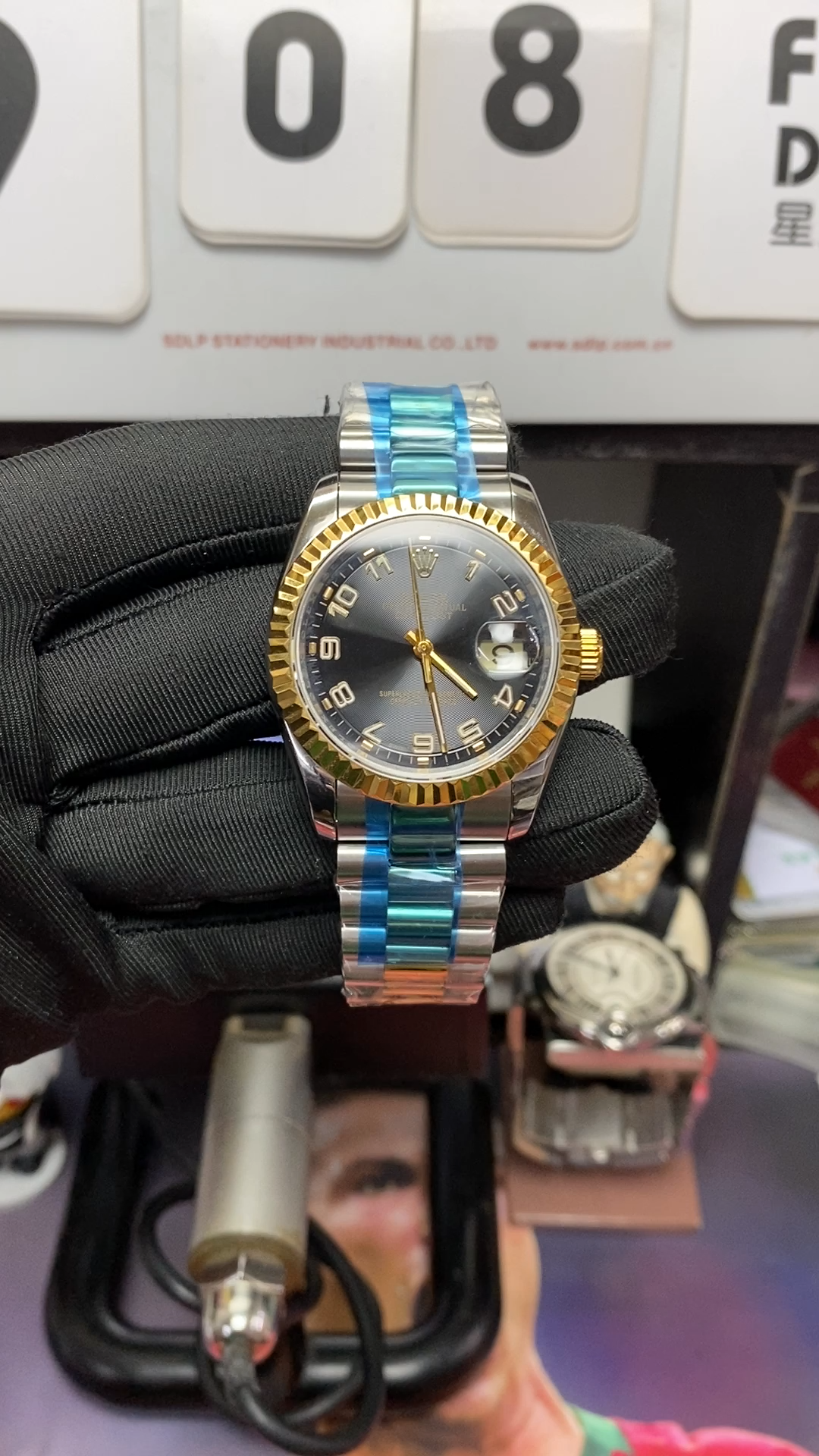 Rolex Datejust Series Watch Model 116333-72213 41mm