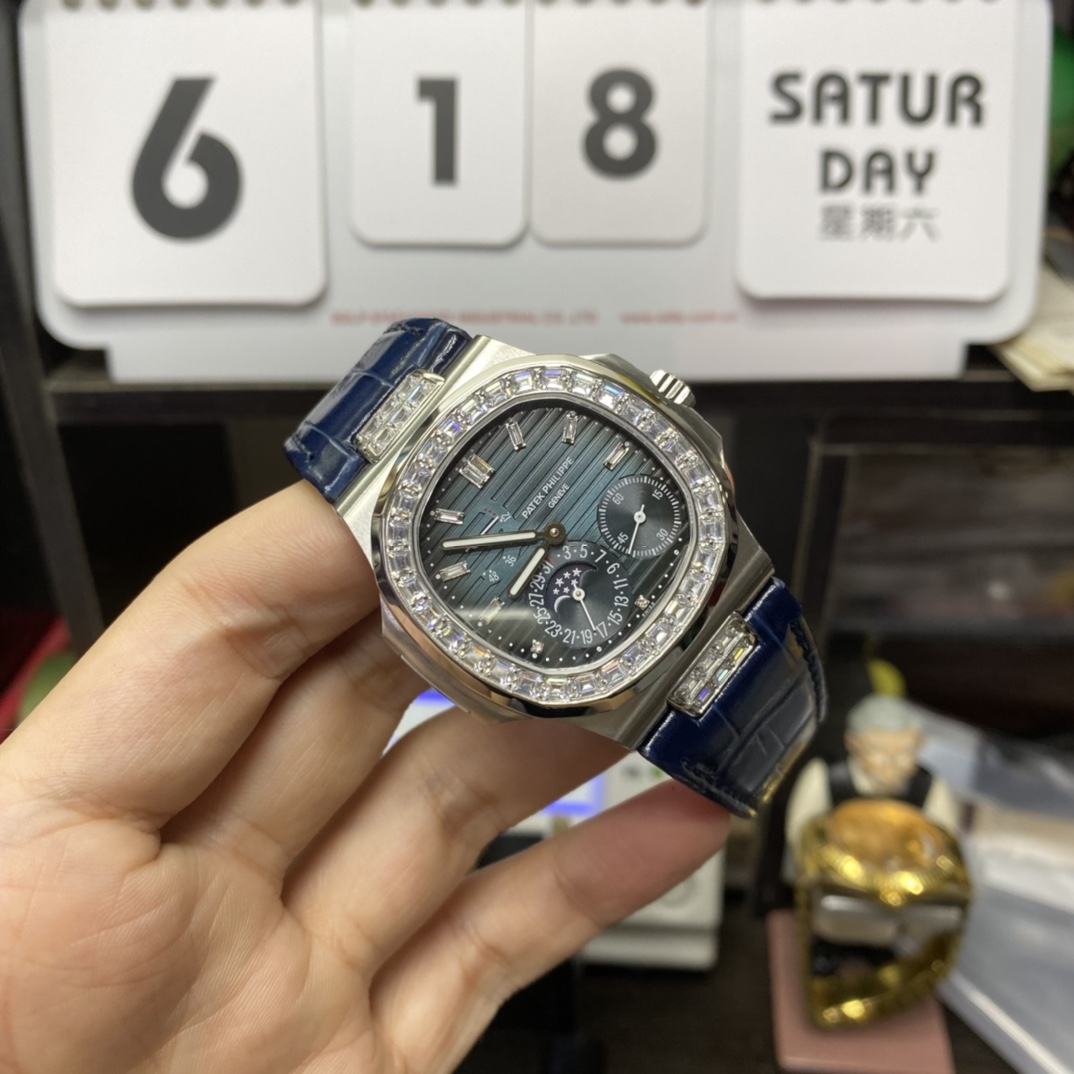 Patek Philippe Nautilus series 5724G-001, Square Diamond Bezel Blue Dial Blue Leather Strap, 40mm size.