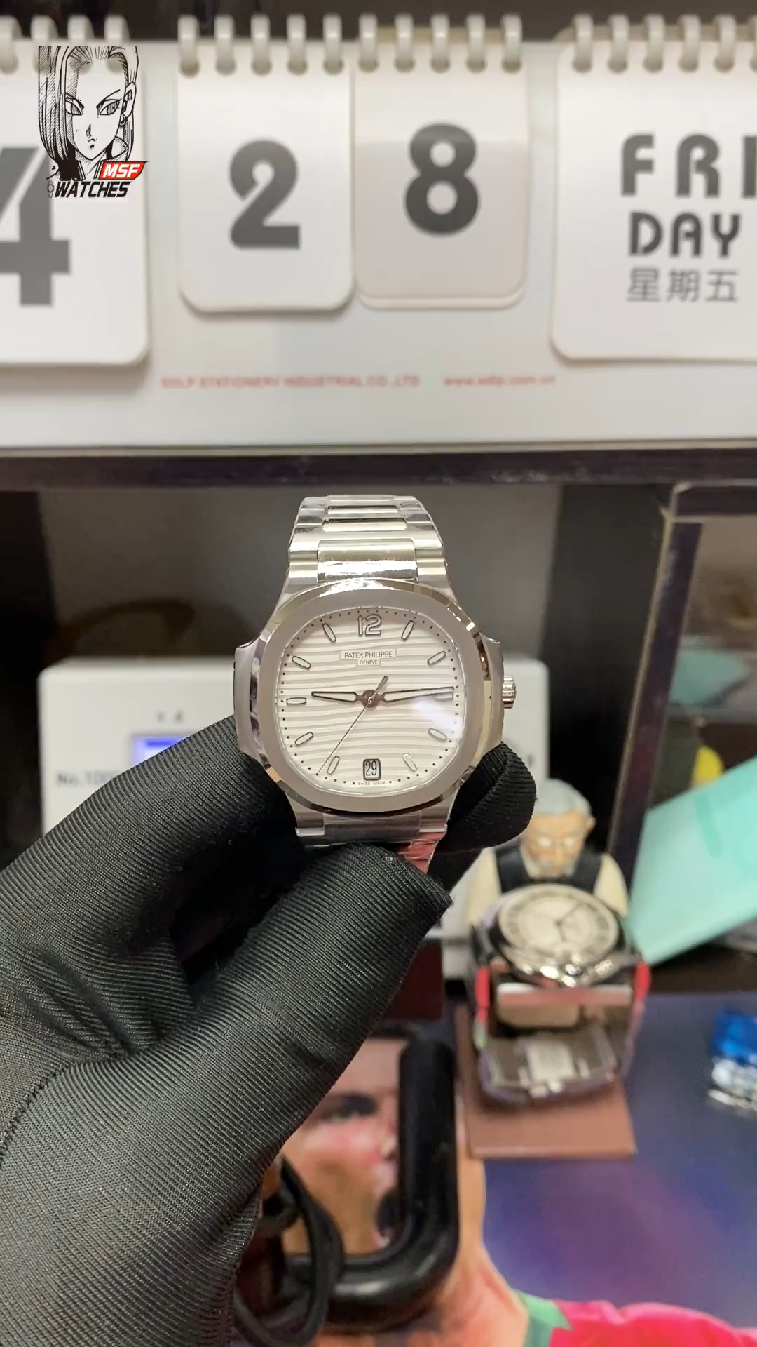 Patek Philippe Nautilus series 71181A-010, White Dial with Steel Bracelet Version, 35.2mm size.