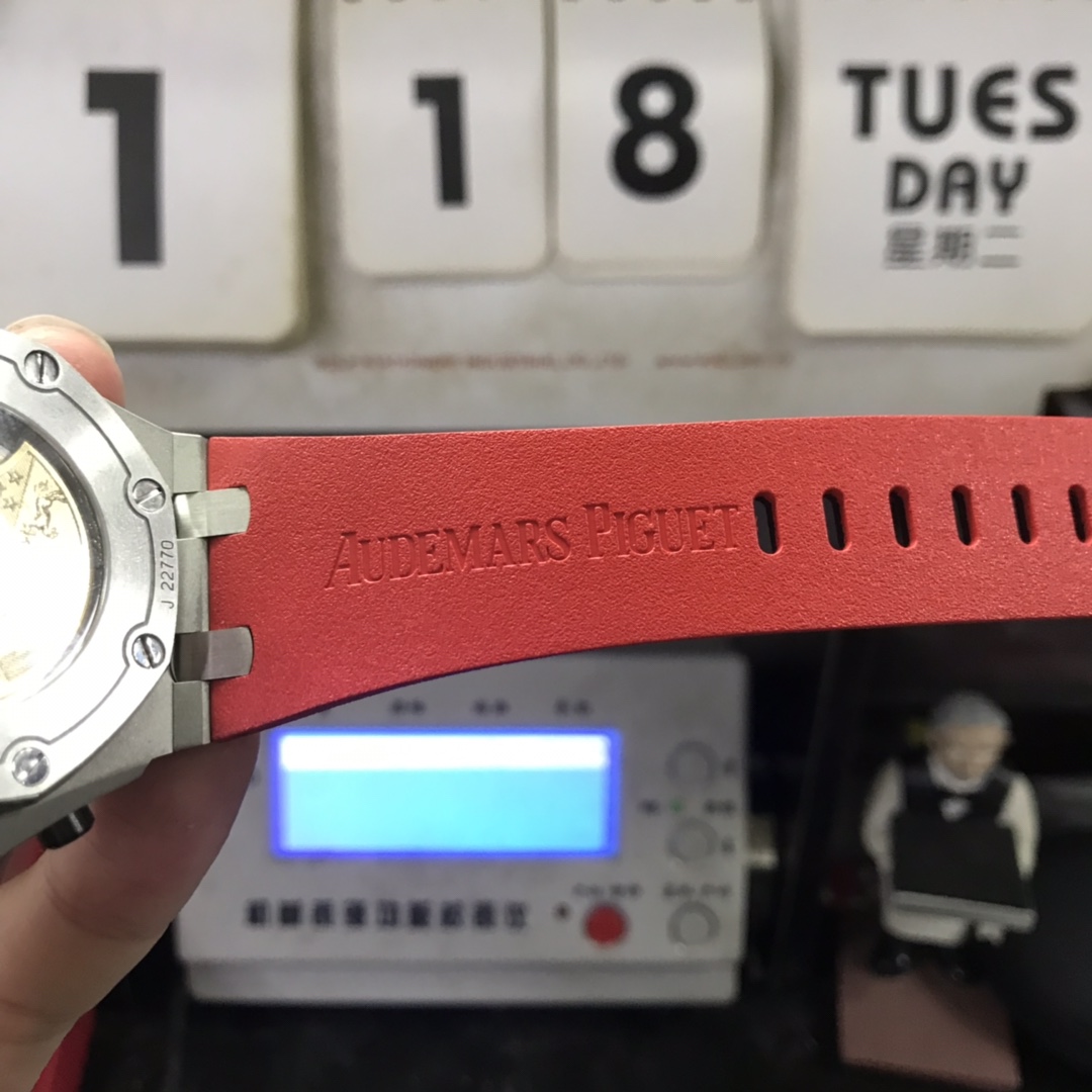 Audemars Piguet Royal Oak Offshore Series 26470, Ceramic Bezel, Black Dial, Stainless Steel Case