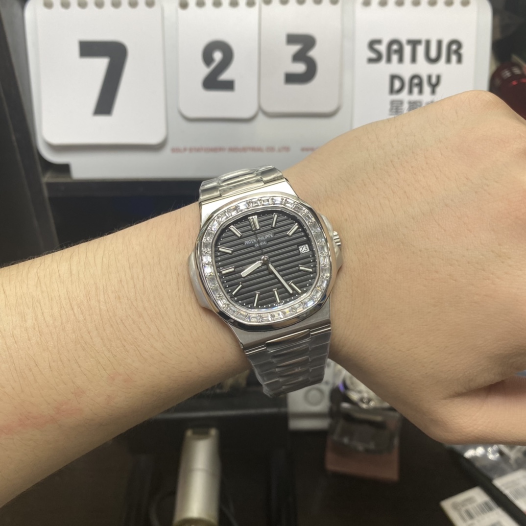 Patek Philippe Nautilus 5711 black square drill ring size 40㎜