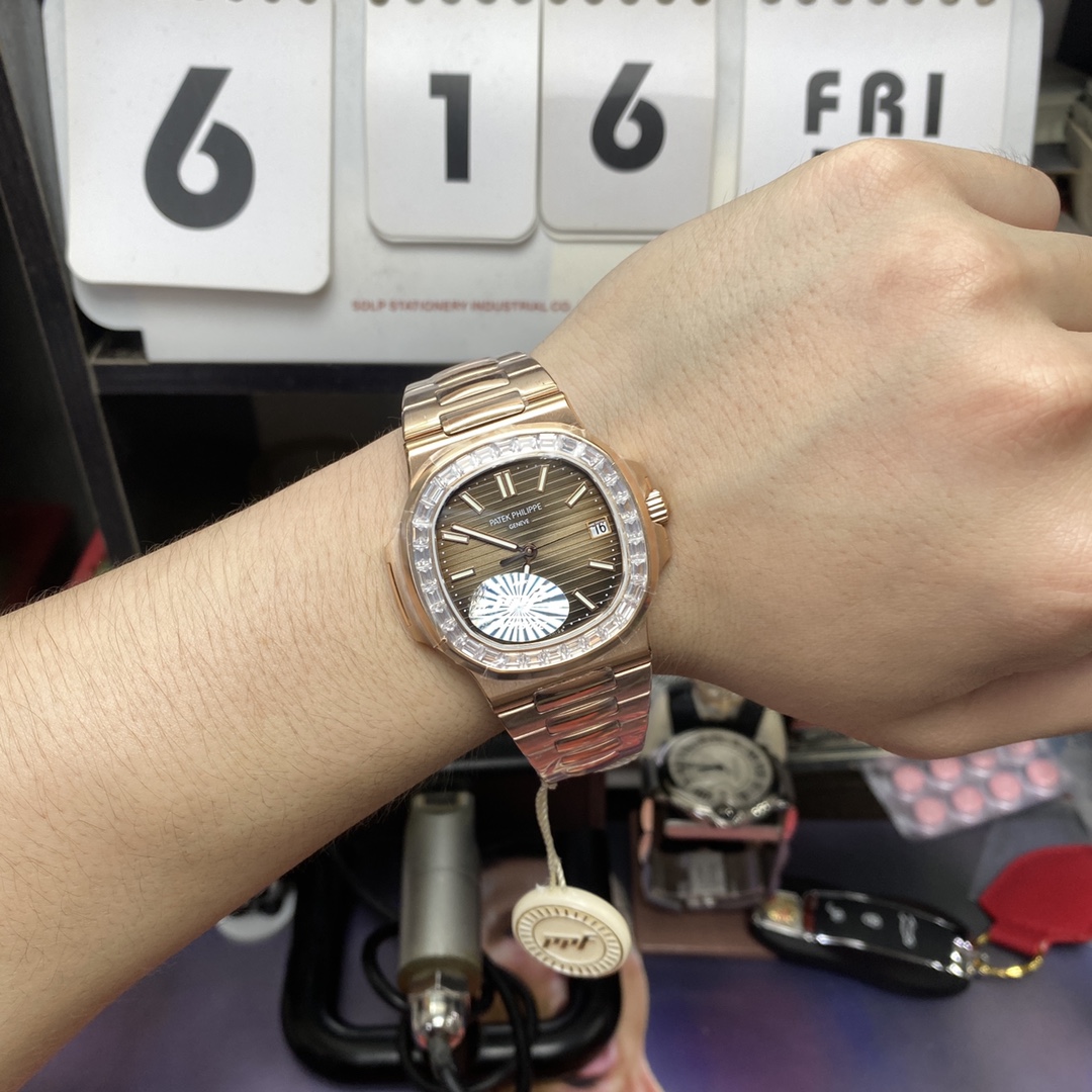 Patek Philippe Nautilus series 57131G-010, Rose Gold with Coffee Dial and Square Diamond Bezel, 40mm Size.