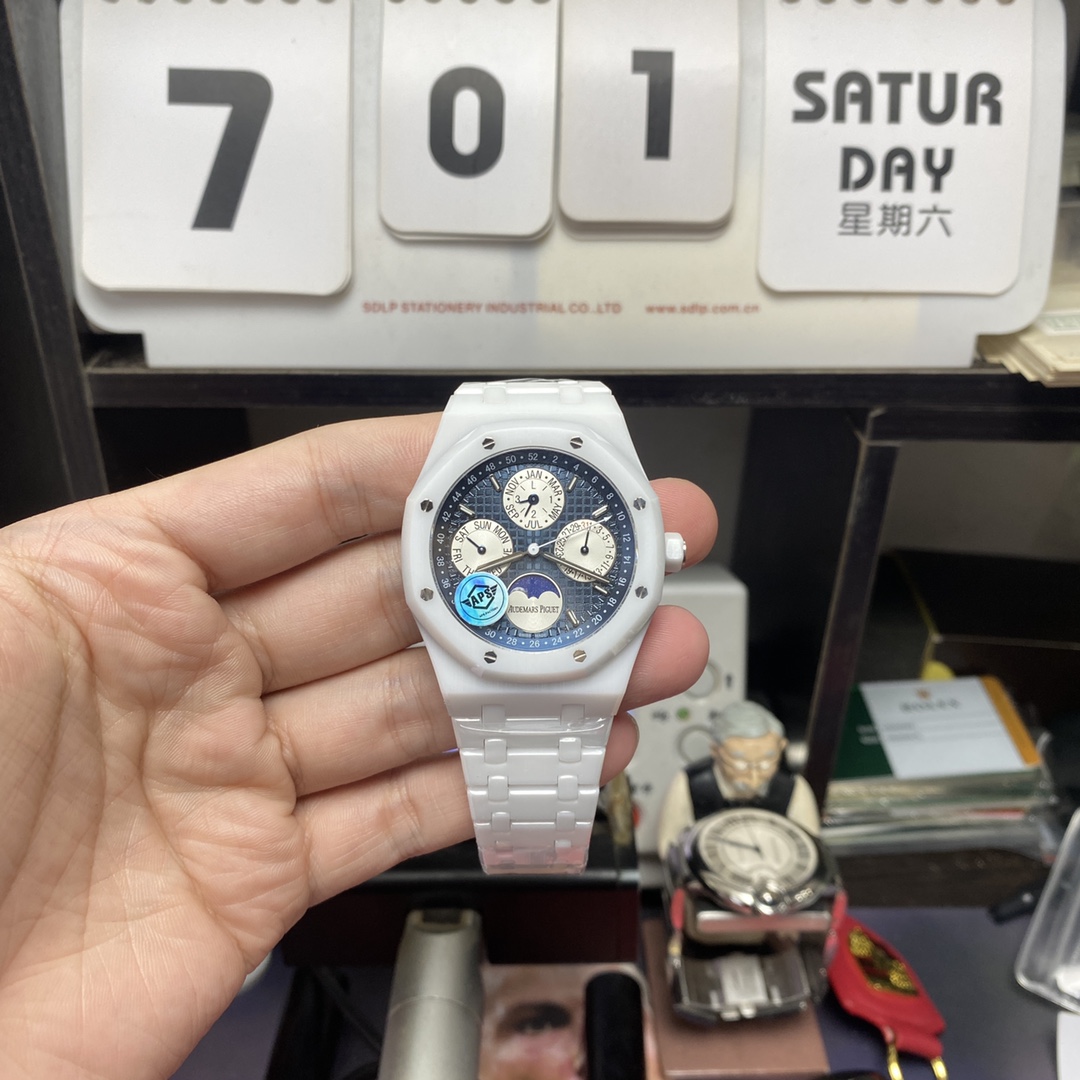 Audemars Piguet Royal Oak Offshore Series 26579CB.OO.1225CB.01, White Ceramic Blue Dial Full Ceramic Case Complete, Date Day Month Moon Phase Functions, 41mm size.