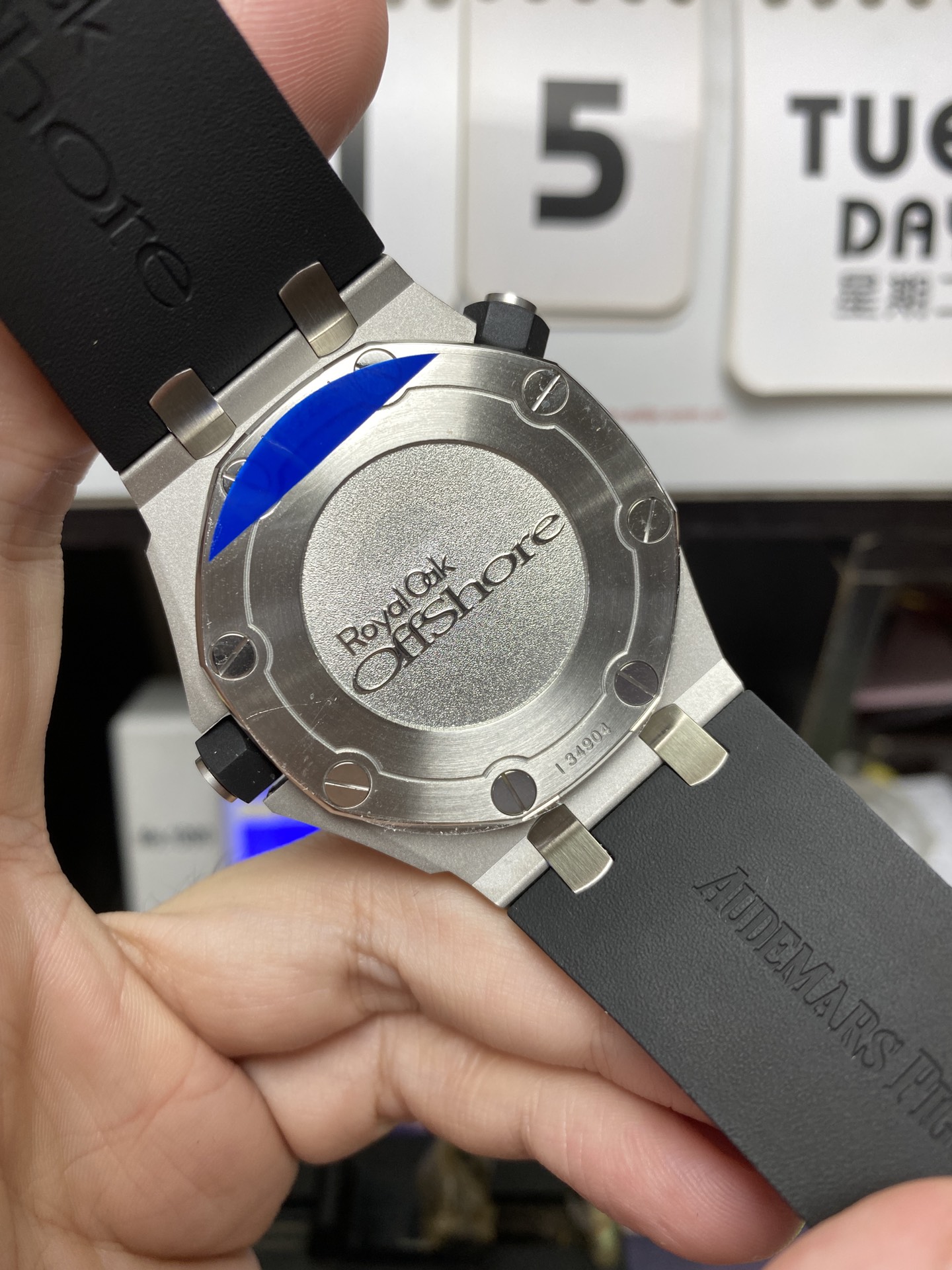 Audemars Piguet Royal Oak Offshore Series 15703ST.OO.D002CA.01, black dial, 42mm Size.