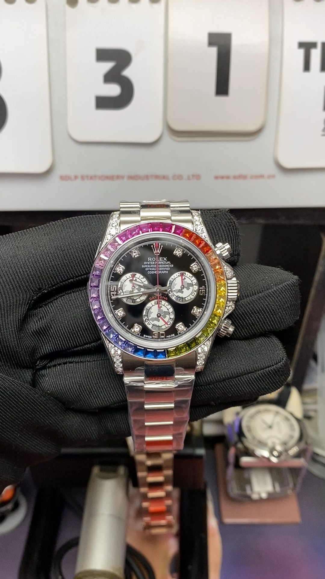 Rolex Cosmograph Daytona Series RAINBOW DAYTONA  sliver case, Diamond scale, 40mm size.