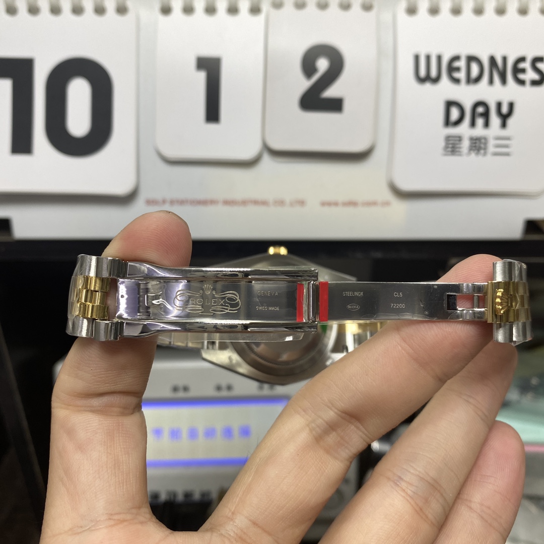 Rolex Datejust Series m126303-0012, Gold Dial Yellow Gold Case, 41mm Size, Jubilee Bracelet.