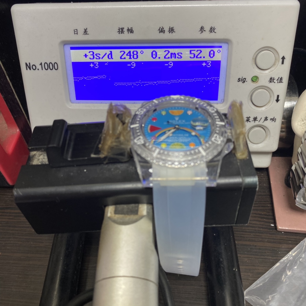 Rolex Submariner series PHANTOMLAB&ROLEX co-branded crystal series watch size 40㎜ PMMA crystal case with 3135 blue spring mechanical movement imported from Thailand rubber strap