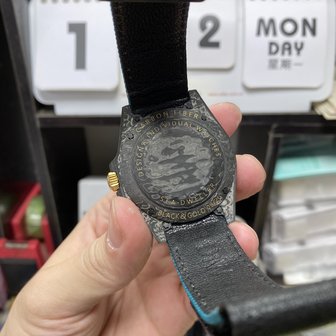 Rolex Sea-Dweller series DIW modify All carbon fiber , 44mm size.