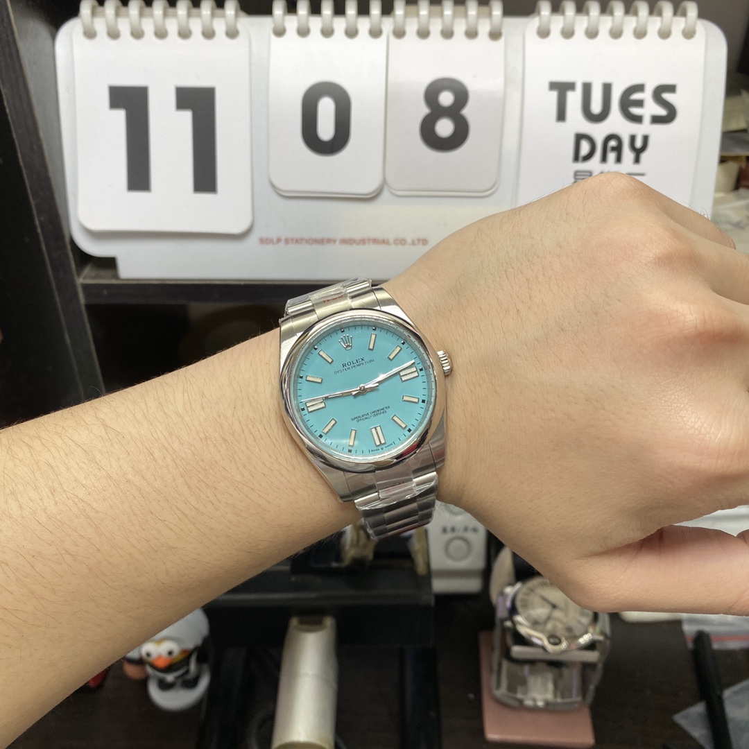 Rolex Oyster Perpetual Series m124300-0006, Tiffany Blue Dial, 41mm Size .