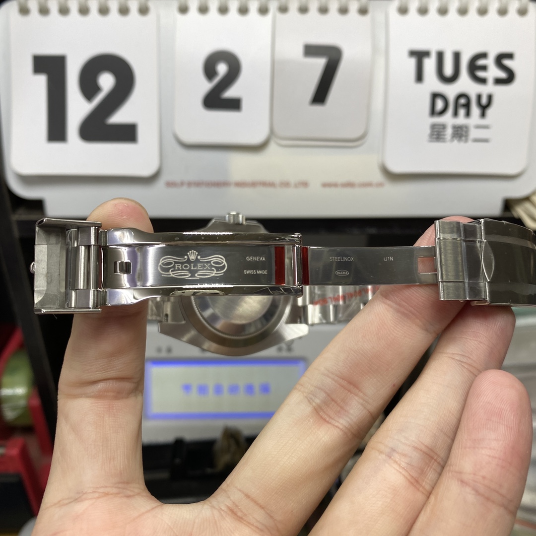 Rolex Submariner Series m126610lv-0002, New Green Hulk 