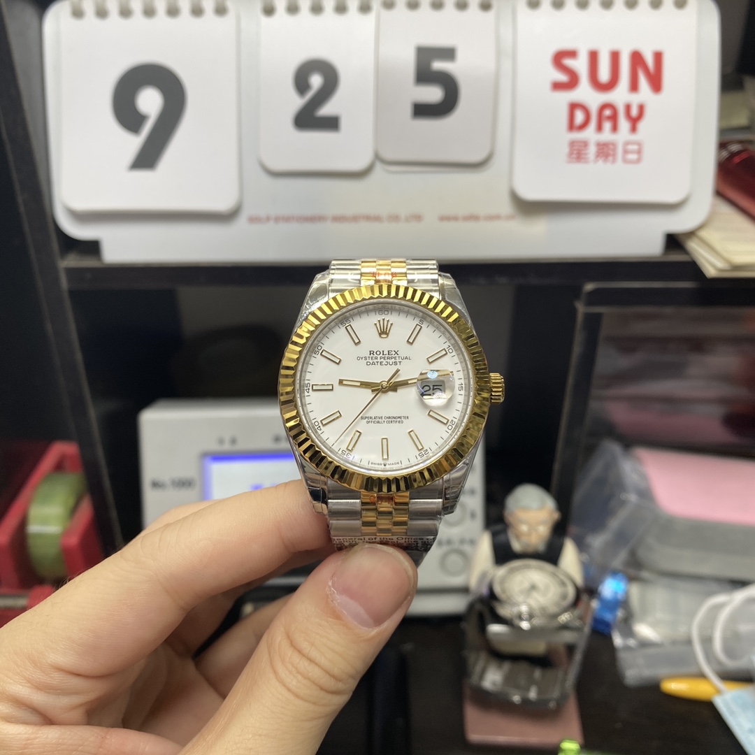 Rolex Datejust series m126333-0016, Two-Tone Gold Case White Dial with Stick Hour Markers, 41mm size.