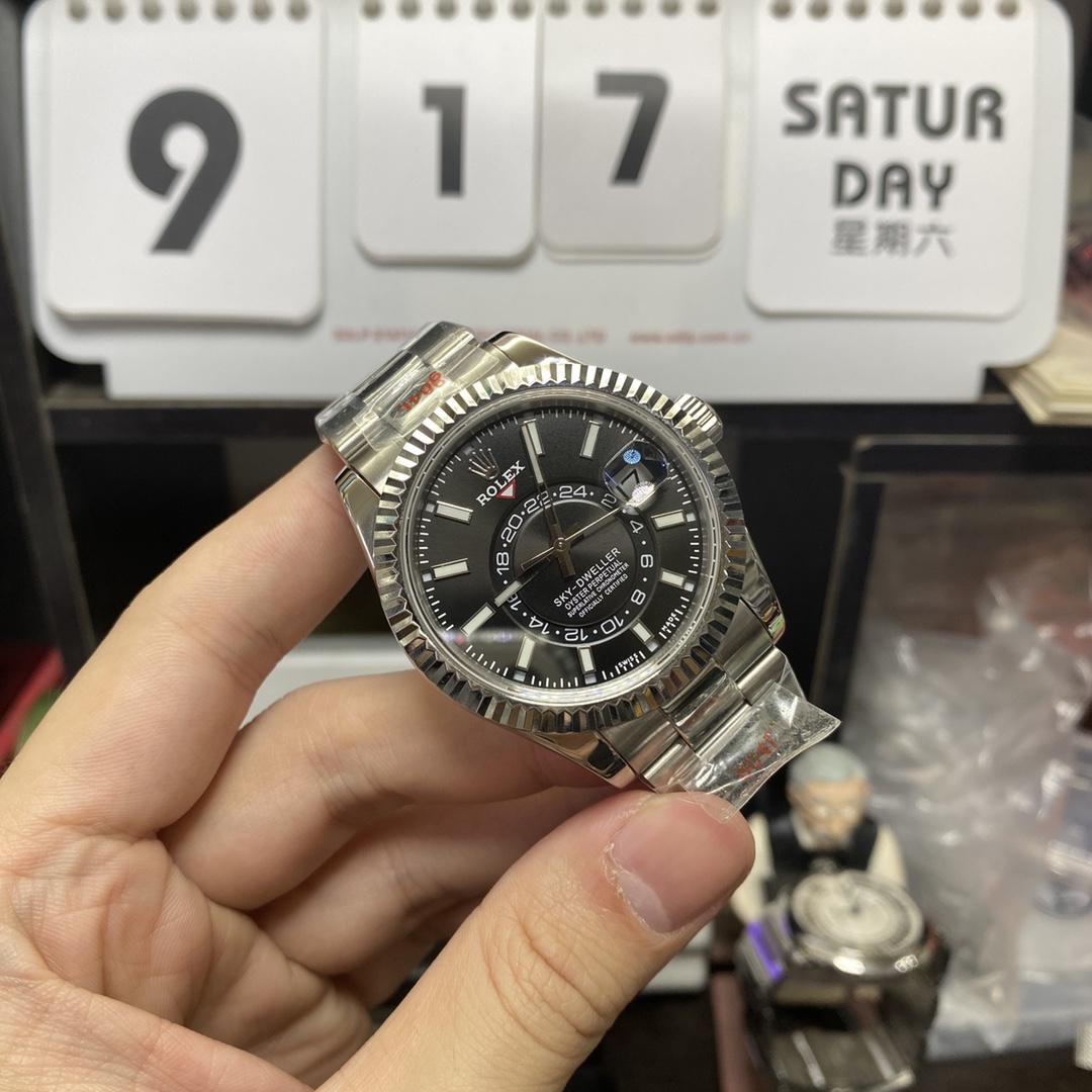 Rolex SKY-DWELLER series m326934-0005, Black Dial Steel Bracelet ,Month Date and GMT Dual Time Zone Functions, 42mm Size.