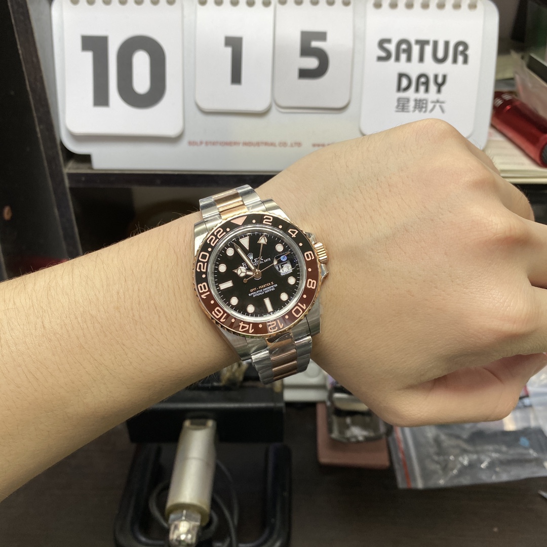 Rolex GMT-Master II Series m126711chnr-0002, Sand Dial Rose Gold Case, 40mm Size.