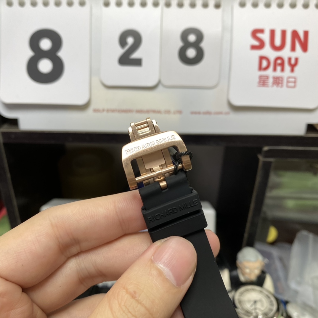 Richard Mille Women's Collection series RM07-01, Red Lips Black Ceramic Case, 45.66 x 31.40mm size.