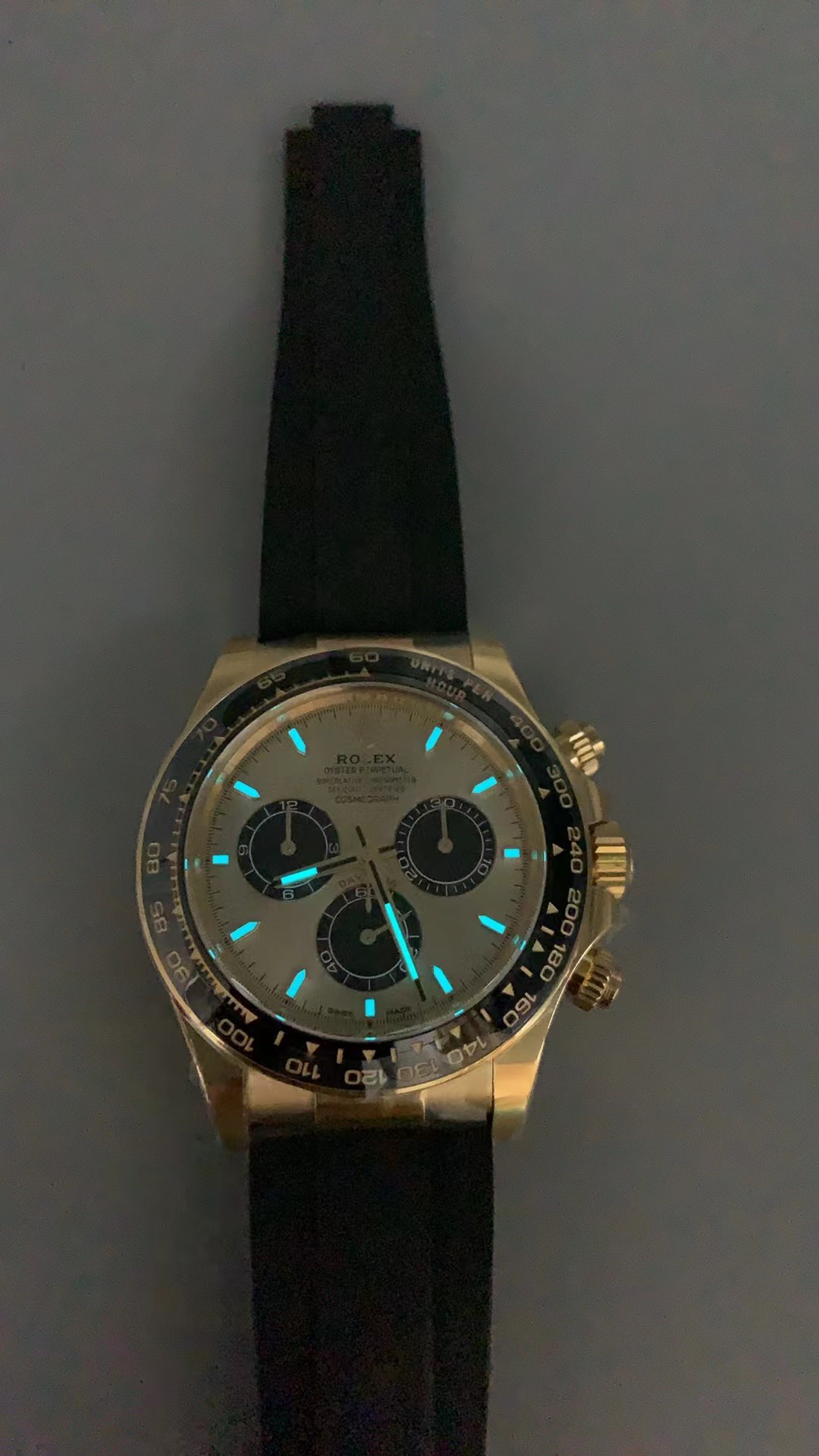 ROLEX DAYTONA 2023 GOLD CASE GOLD DIAL. 40MM
