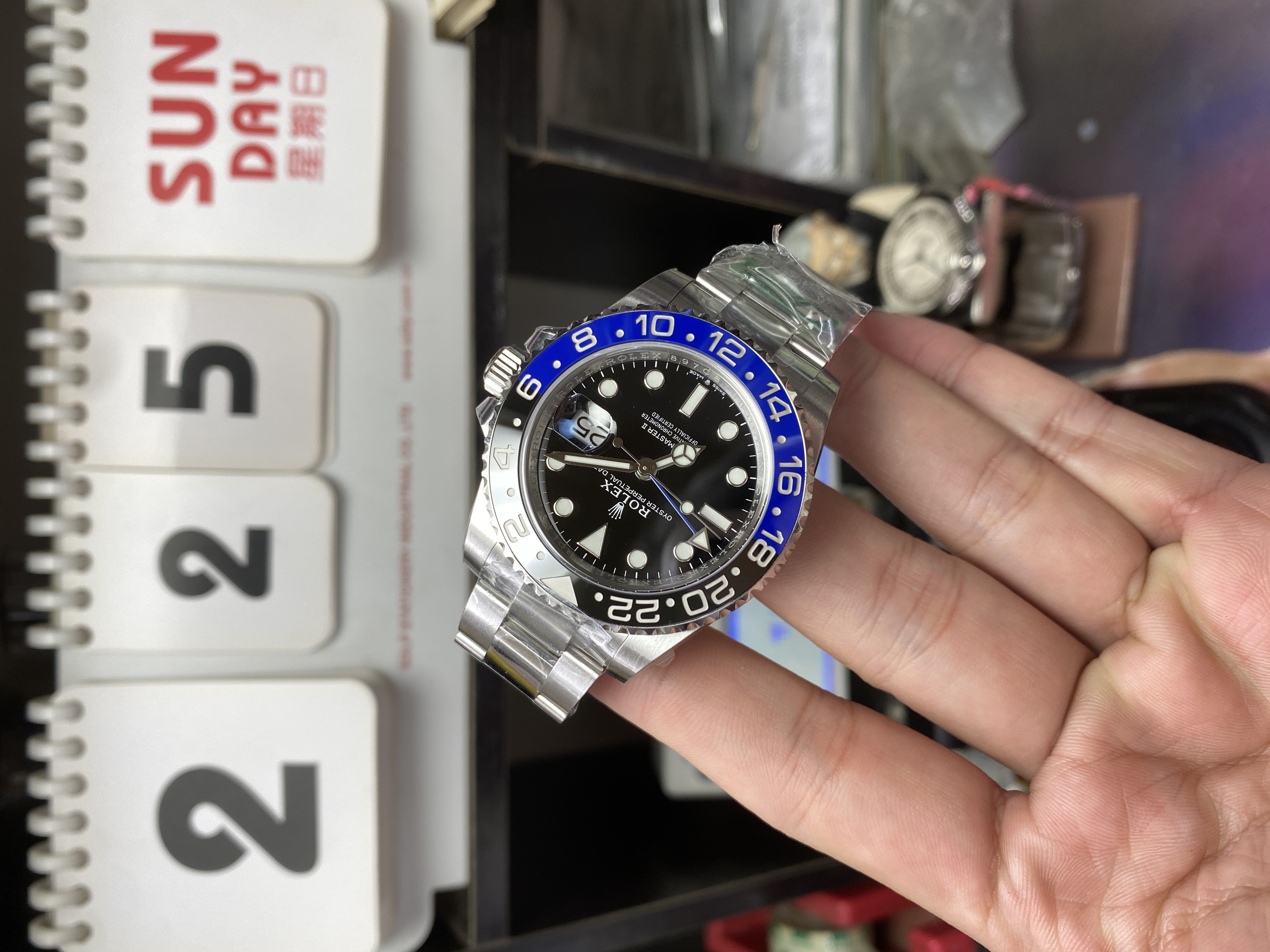 Rolex GMT-Master II Series M126710BLNR-0003 Watch model (Blue and Black Bezel）40mm