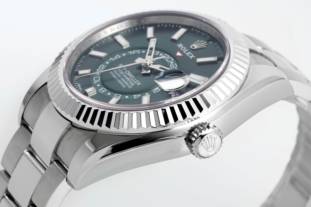 Rolex SKY-DWELLER Series Watch Model M336934-0001 GREEN DAIL 2023 42mm