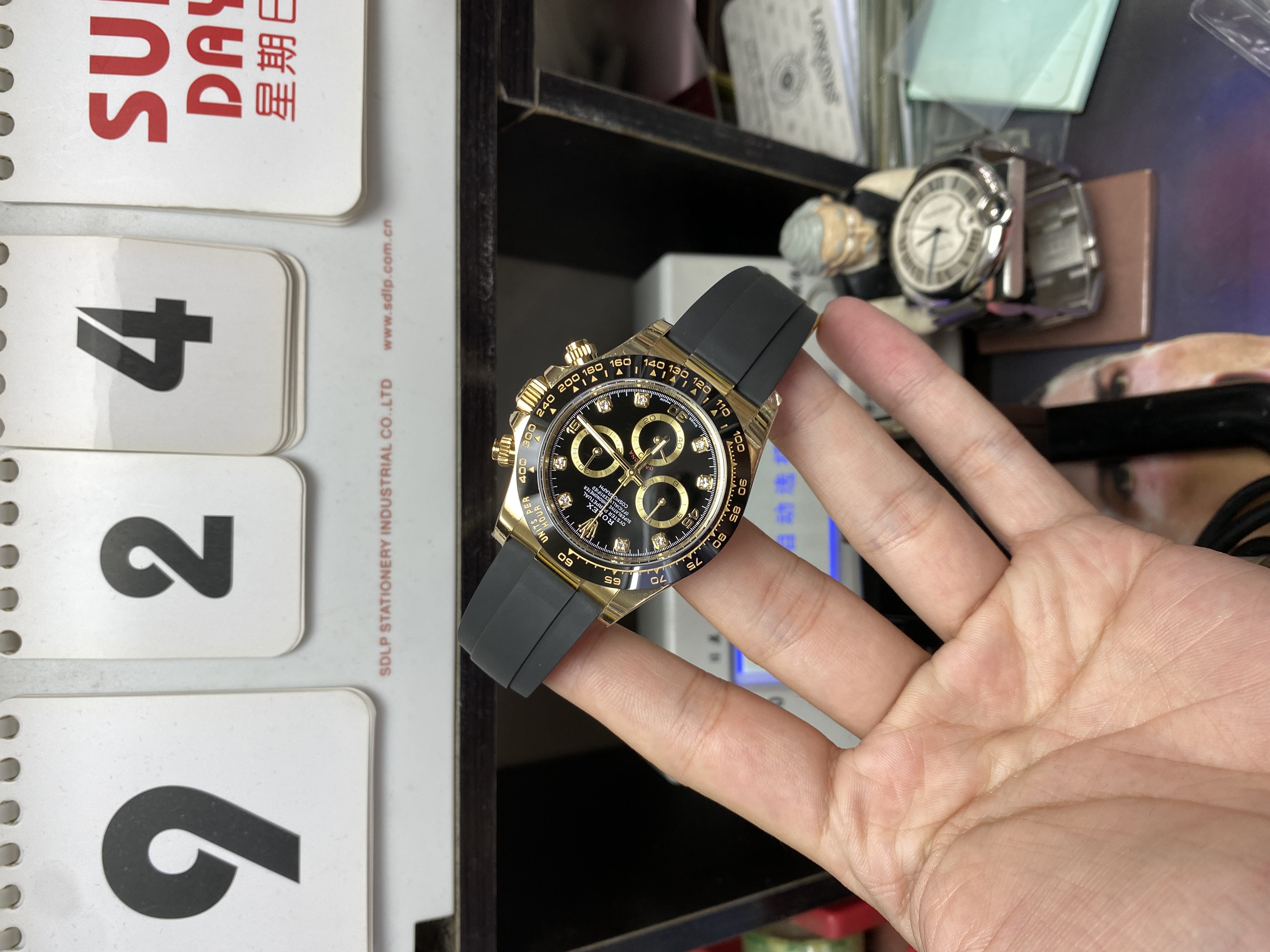 Rolex Cosmograph Daytona series Watch Model m116518ln-0078 40mm