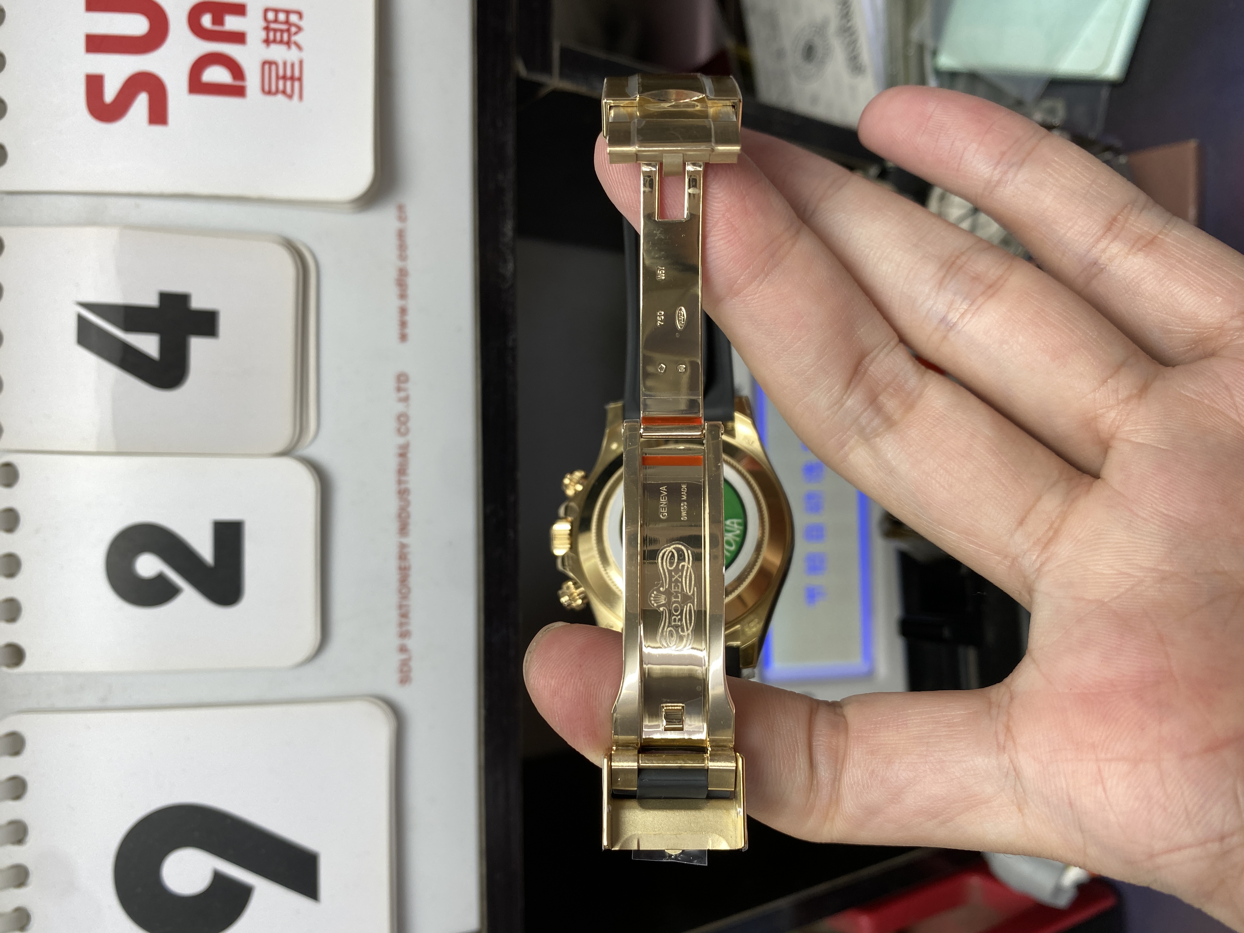 Rolex Cosmograph Daytona series Watch Model m116518ln-0078 40mm