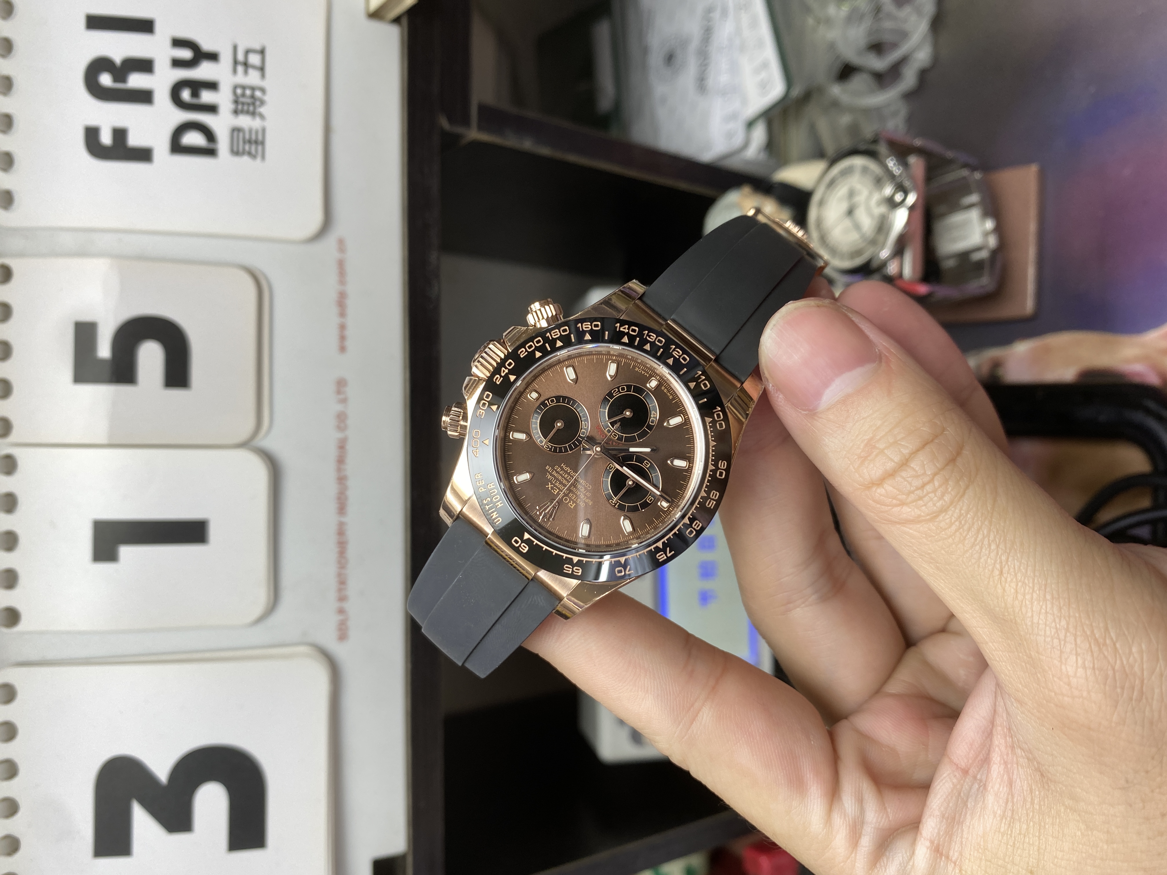 Rolex Cosmograph Daytona Series Watch Model  M116515LN-0041 40mm